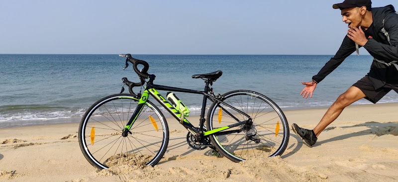 Cycling to Bhogave Beach and Trek to Nivti Fort