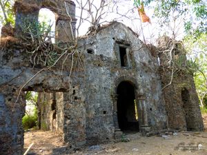 Cycling to Uran - Dronagiri Hill Fort - Migratory Birds